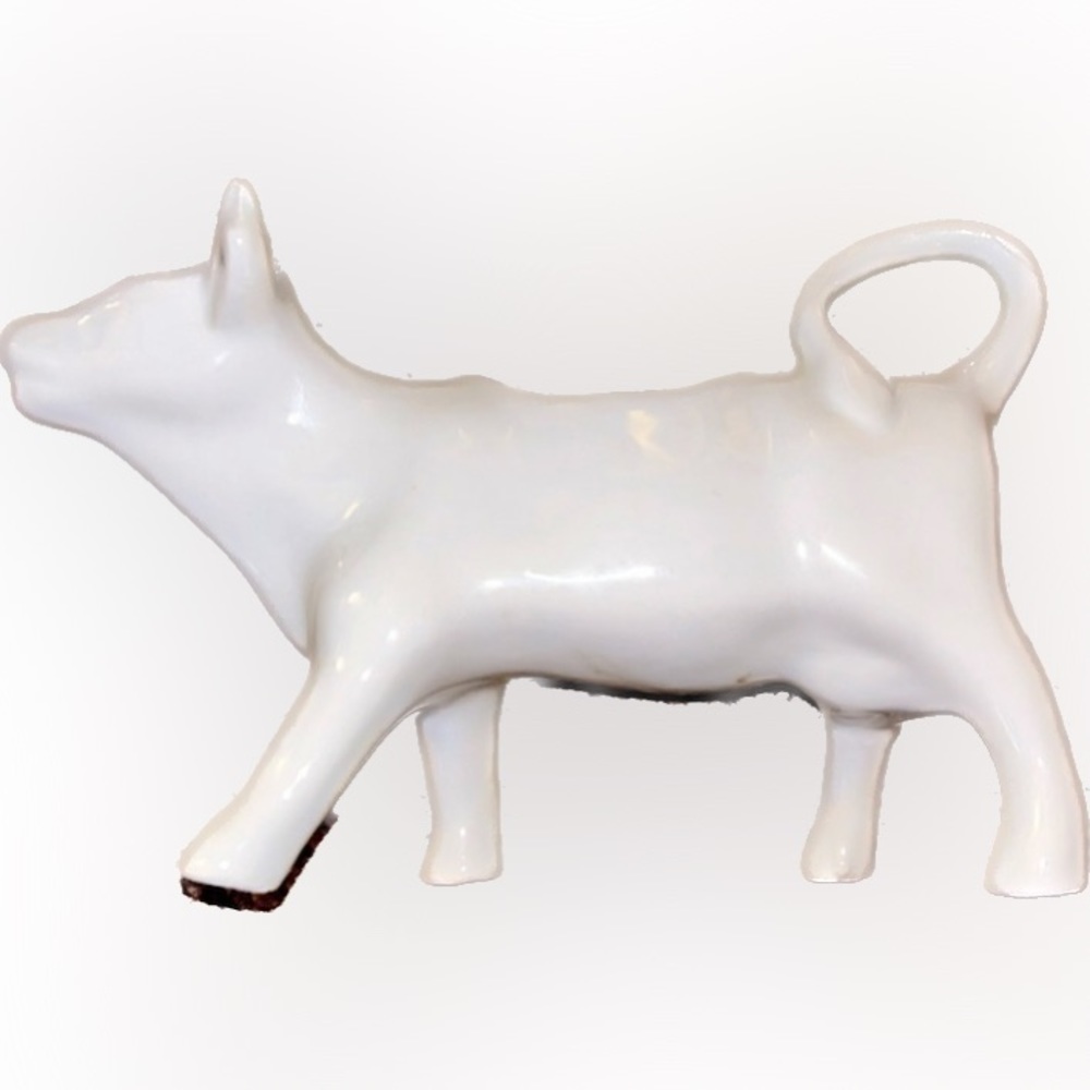50%offw❤️ VINTAGE White Cow Creamer get the milk straight from cow farmhouse